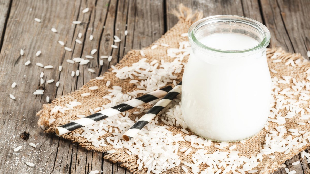 9 + cách làm trắng răng tại nhà mà bạn nên biết