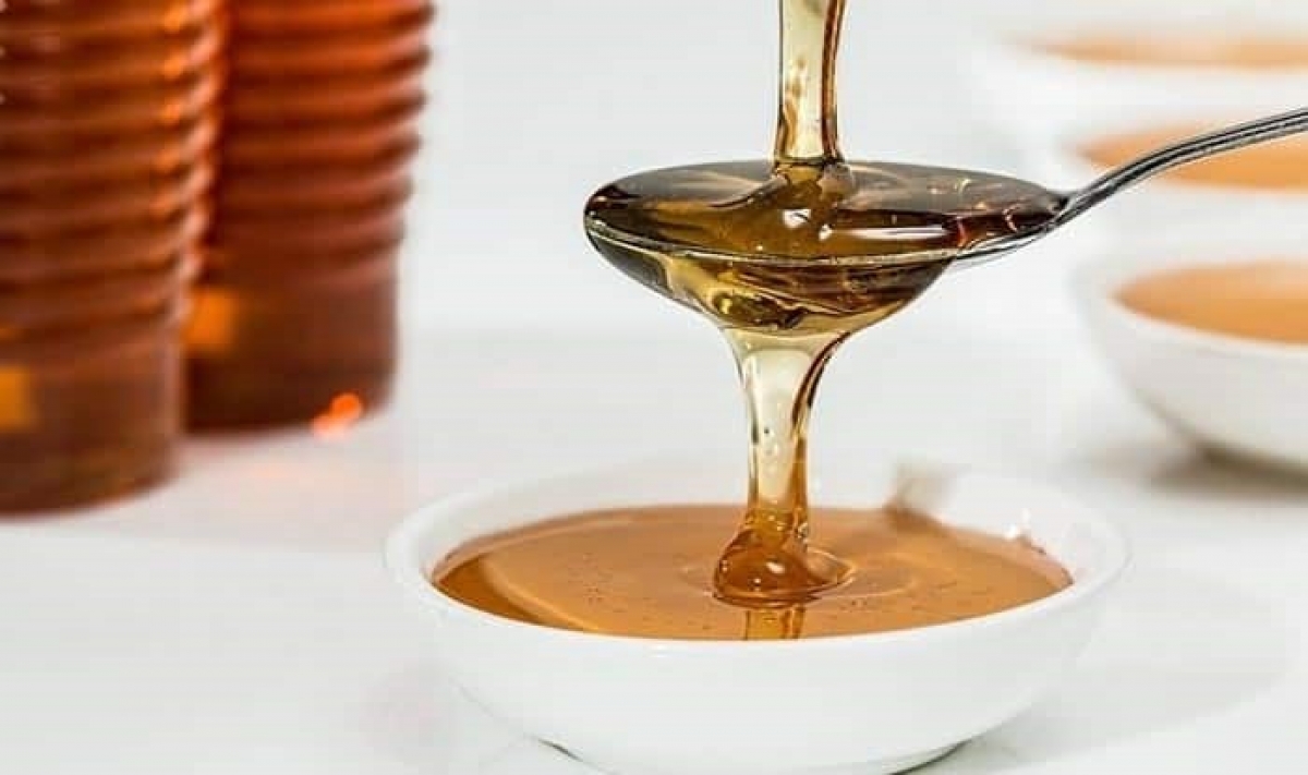 Góc giải đáp: Viêm lợi kiêng ăn gì và nên ăn những thực phẩm nào 27 Mật ong – bí quyết chữa sưng lợi thành công nhanh chóng