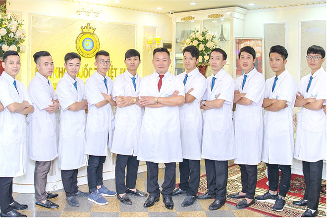Lấy cao răng bao nhiêu tiền