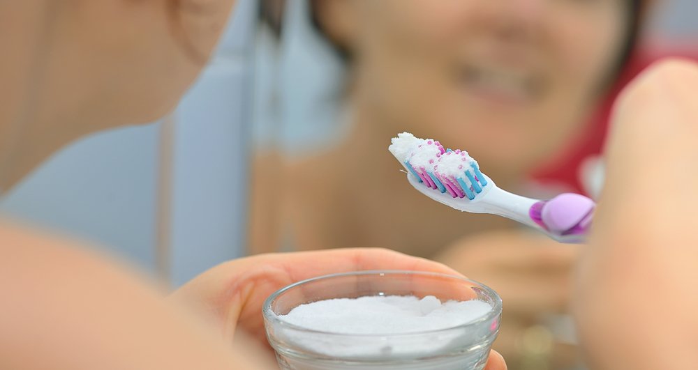 cách sử dụng baking soda làm trắng răng