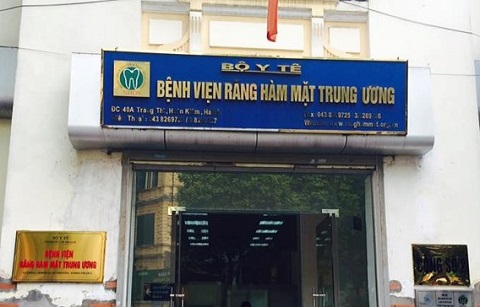 nhổ răng khôn tại bệnh viện răng hàm mặt trung ương