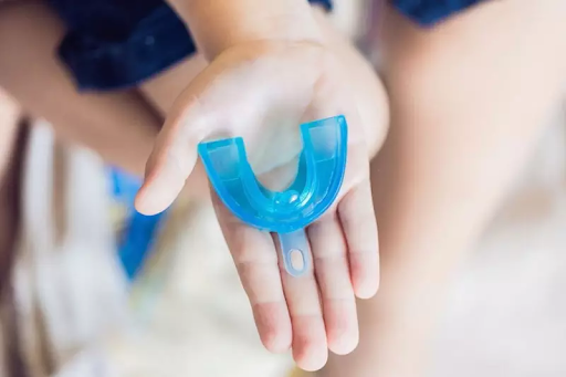 Niềng răng silicon là gì? Hàm Trainer có giá bao nhiêu? Niềng răng Silicon có tốt hay không? Có nên dùng hay không?