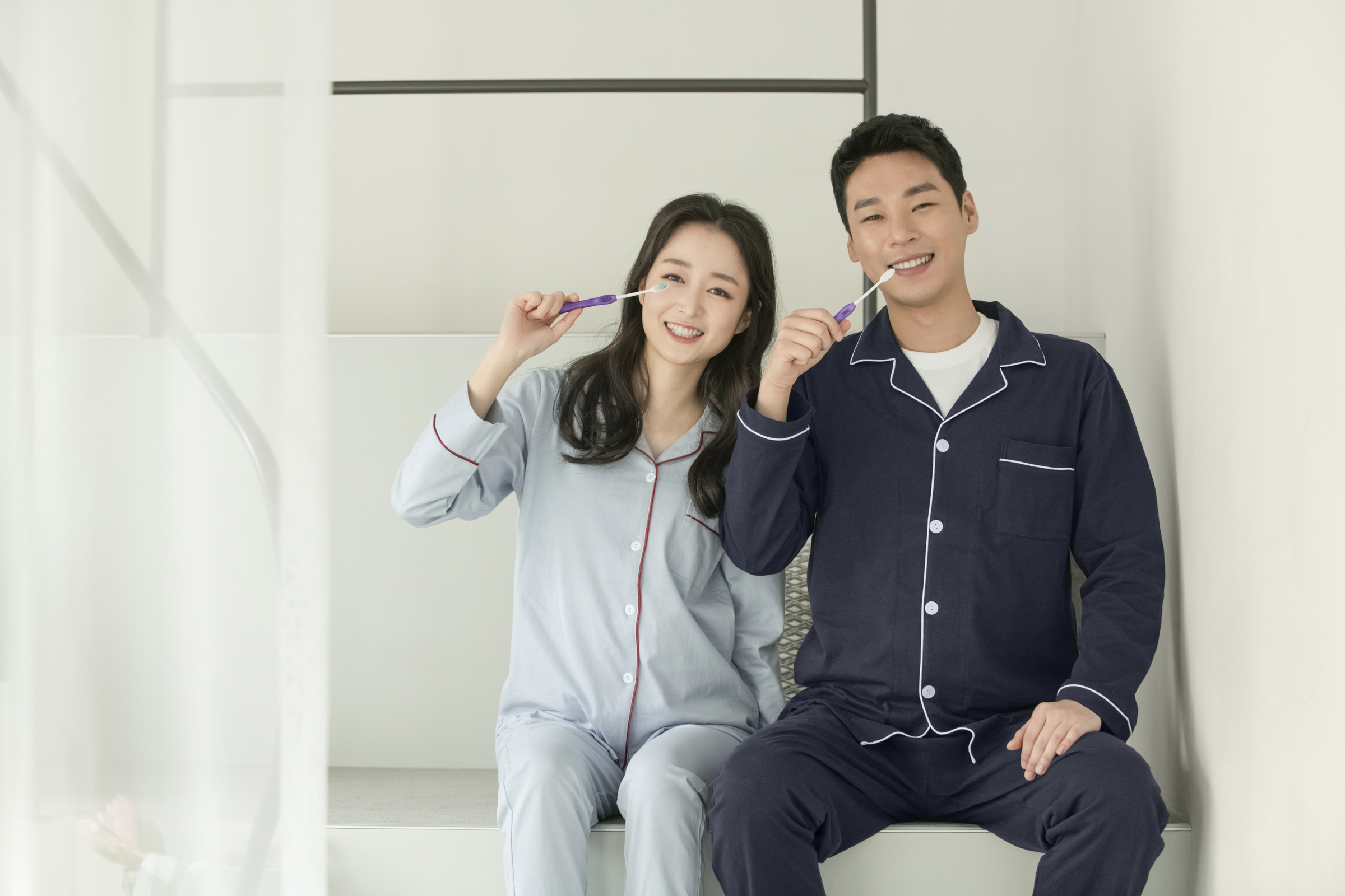 Hướng dẫn cách chăm sóc răng miệng sau khi cấy ghép trụ Implant