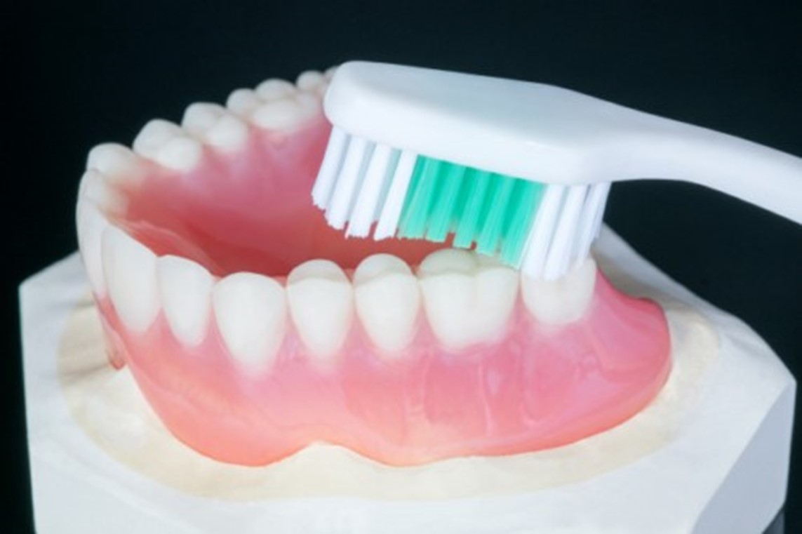 hàm tháo lắp nhựa dẻo5