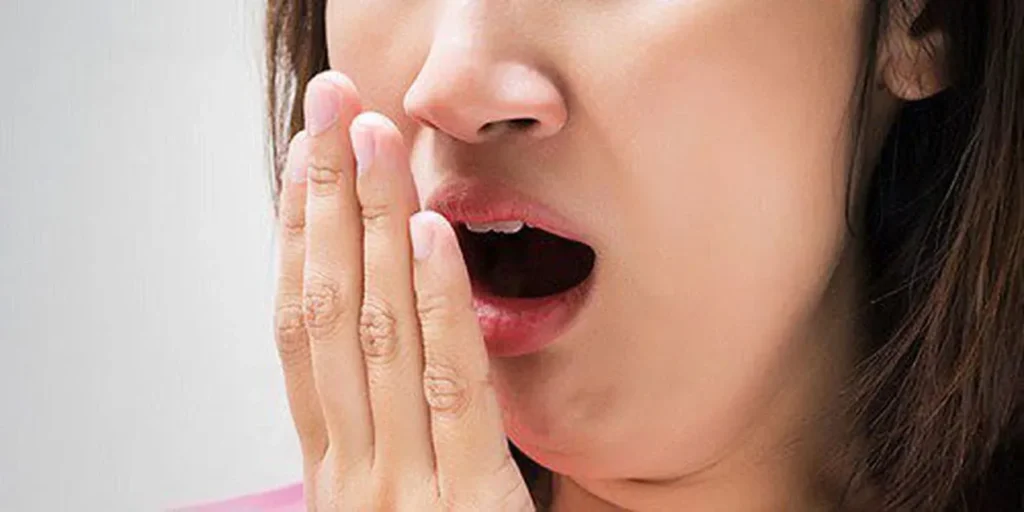 Nhược điểm của cầu răng sứ